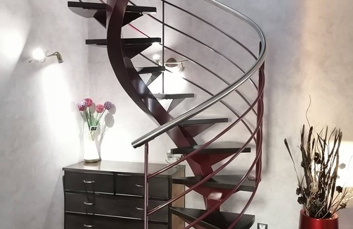 Toul Apartment | Appartement en Duplex, Face au Port de Plaisance, Proche Gare et Centre Ville