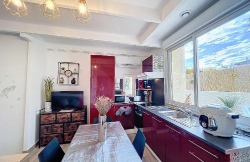 Lamalou-les-Bains Apartment | Appartement F2 Climatisé avec Terrasse à 100m des Thermes et du Centre de Lamalou-les-Bains - FR-1-451-201