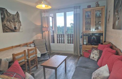 Les Deserts Apartment | Appartement familial au Revard Vue imprenable et accès direct aux pistes