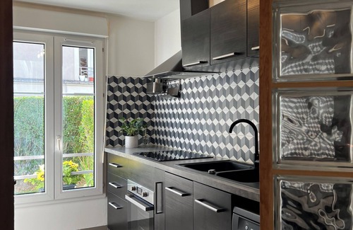 Bussy-Saint-Georges Apartment | Appartement Spacieux et Calme