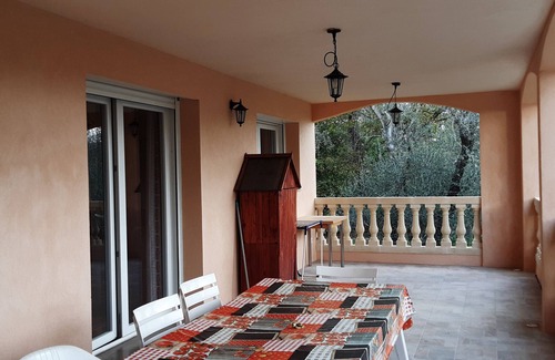 Les Maillans House | Appartement 80 m2 Dans Maison Avec Terrasse 47m2