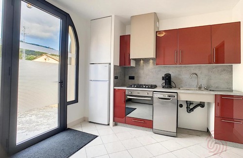 Lamalou-les-Bains Apartment | Appartement Lamalou-les-Bains, 2 pièces, 2 personnes - FR-1-451-142