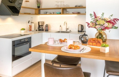 Larmor-Plage Apartment | Appartement Larmor-Plage, 2 pièces, 2 personnes - FR-1-349-73