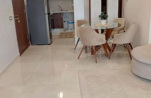 Bouznika Apartment | Appartement Luxueux Pour Trois Personnes a 2mn de la Plage de Bouznika