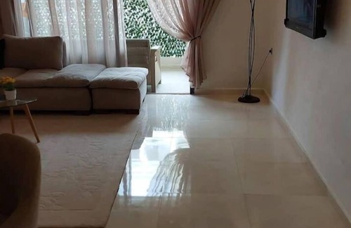 Bouznika Apartment | Appartement Luxueux Pour Trois Personnes a 2mn de la Plage de Bouznika