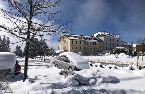 Pugny-Chatenod Apartment | Appartement montagne Le Revard