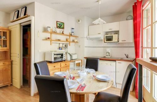 Cauterets Apartment | Appartement T2 cabine pour 6 pers, parking inclus, face aux télécabines - FR-1-401-19