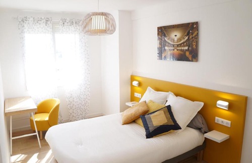 Le Pharo Apartment | Appartement T3 Pharo - Vue panoramique sur Notre Dame et la plage des Catalans