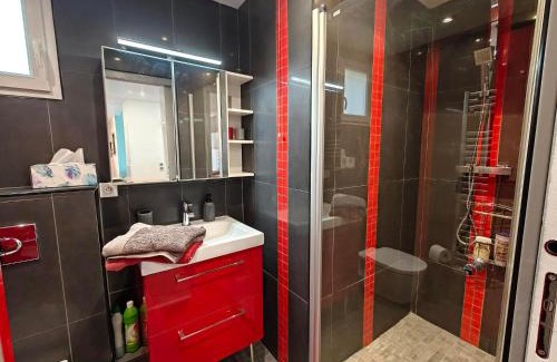 Caucade Apartment | Appartement toit terrasse Nice-ouest avec parking, clim et piscine