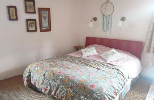 Rennes-les-Bains Apartment | Appartements vue sur rivière, Douce Reine