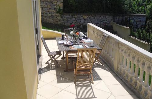 Langlade Apartment | Appartements vue panoramique avec piscine et jacuzzi