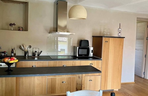 Cherasco Apartment | Appartment in eco-friendly Langhe farmhouse. Yoga Shala and lessons available.