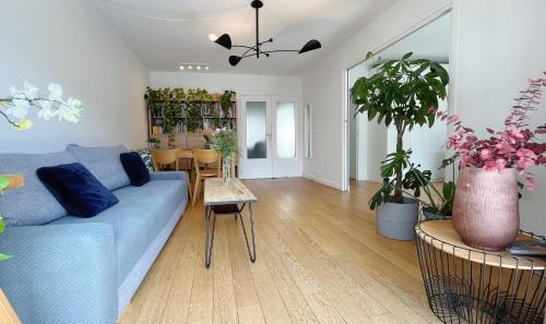 Necker Apartment | Appt 2 Chambres Vue Tour Eiffel