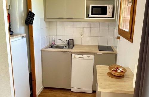 Montgellafrey Apartment | Appt 4/6 rénové - 2 chambres - Pied des pistes- Le Grand Domaine Valmorel/SFL