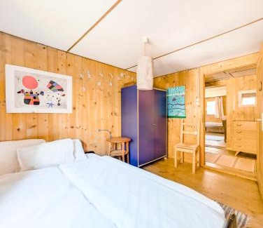 Ormont-Dessous Apartment | Appt dans chalet en pleine nature aux Mosses