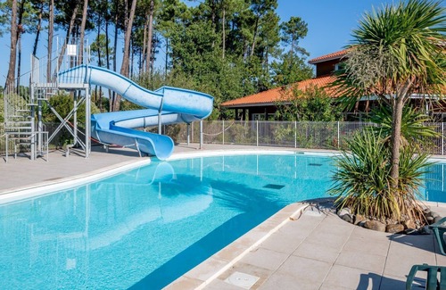 Parentis-en-Born Condo | Apptmt avec accès piscine | A quelques pas du lac!