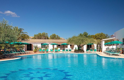 Sas Linnas Siccas Apartment | Apt. Dorata 2A with shared Swimming Pool