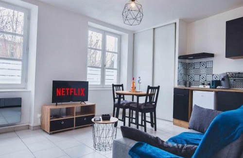 Moissac Apartment | Apt T2 Bck and Wood "Cottage Moissac"