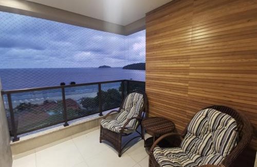 Penha Apartment | Aptos em HOME CLUB Frente Mar com Área de Lazer completa