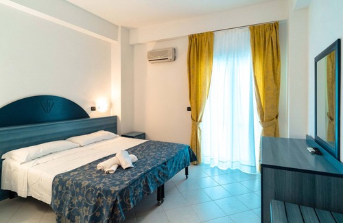 Scalea Hotel | Apulia Hotel Forte Club Scalea
