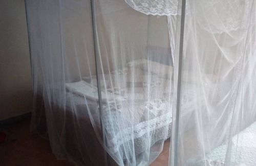 Mai Mahiu Hotel | Aqua Lodge