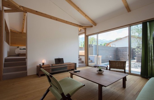 Komono House | AQUA x IGNIS