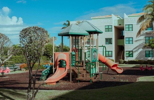 Loiza Apartment | AQUATIKA BEACH APT 1ST FL