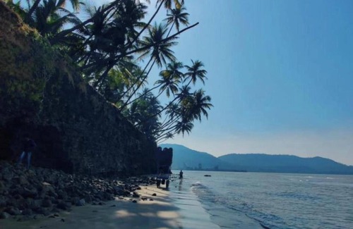 Revadanda RV Rental | Arabian sea camping Double Room 4
