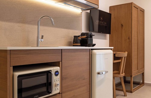 Tolo House | Arancia Elegant Rooms and Suites