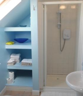 Malinmore House | Aras Ghleann Cholm Cille