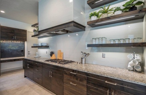 Santa Clara House | Arcadia 2 | Private Hot Tub * Poolside Location * Sleeps 20