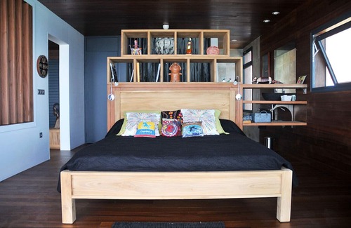 L'Houezel House | Architect house, 180 ° sea view, facing the Soufriere and the Saintes islands