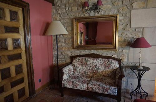 La Puebla De Arganzon Hotel | Arganzón Plaza