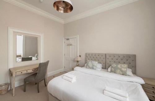 Bath Apartment | Argyle - Stunning 5 bed Luxury Home - Pulteney Bridge, Bath