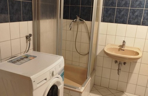 Hilbersdorf Apartment | AriProp Chemnitz Central Stay – 3 Guests