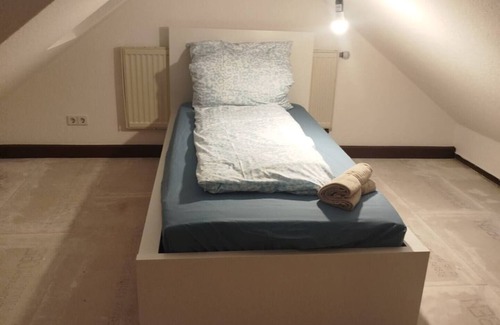 Hilbersdorf Apartment | AriProp Chemnitz Central Stay – 3 Guests