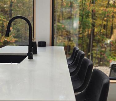 Cantley Ski Chalet | Armoni Ski & Spa