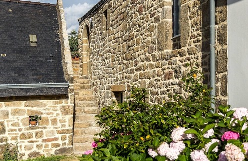 Carnac Cottage | Armor" apartment in 18th century house 5 min. from sandy beaches