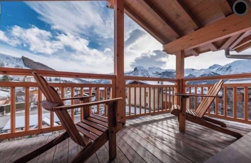 Villarabout Ski Chalet | Arnica 1 · Chalet Arnica