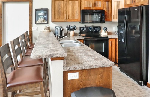 Spirit Lake Cabin | Arnolds Park Cabin at Bridges Bay Resort Okoboji!