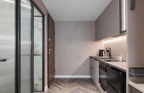 Athens City Centre Hotel | Artemis Suite by Acropolis Luxury Athens Suites