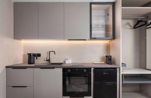 Athens City Centre Hotel | Artemis Suite by Acropolis Luxury Athens Suites