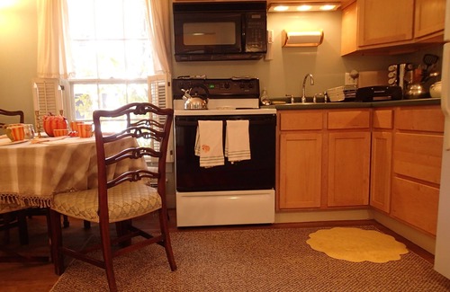 Montpelier Apartment | Artful Lodging 1st Fl'r 2 Bedroom Apt in Civil War Infirmary Home Montpelier VT