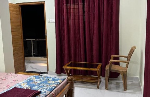 Hireguthi House | Artham The River View