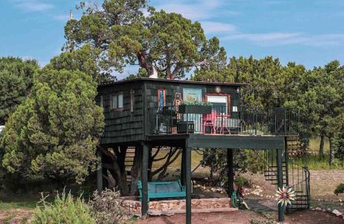 Nogal House | Ashley's Treehouse At El Mistico Ranch