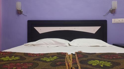 Daulatabad Cabin | Asia Lodge Near Railway Station