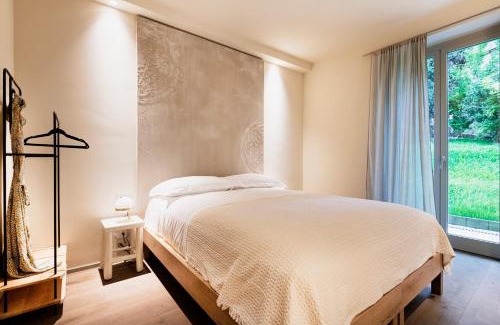 Barolo Villa | ASILO in BAROLO - La Villa