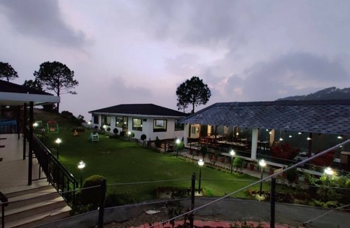 Lansdowne Bed & Breakfast | Astre Vue Resort