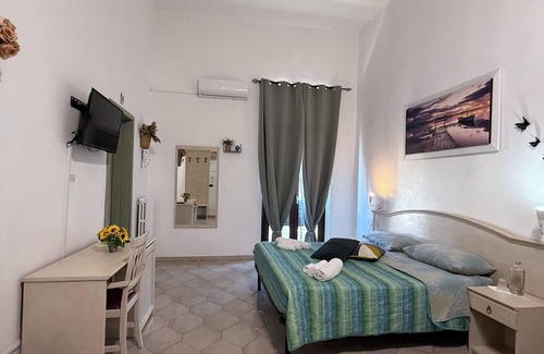Brindisi House | At 100 meters from the brindisi train station cheap and cozy