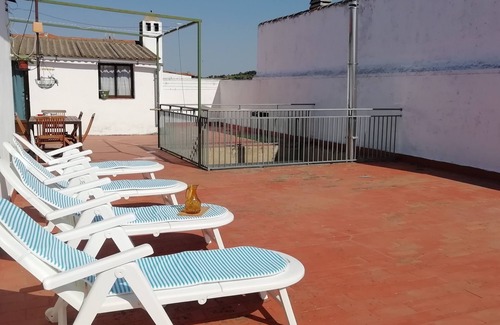 Riolobos Apartment | AT. La Ribera. On the Vía de la Plata (pet friendly) Registration No. AT-CC-00439